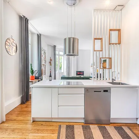 Apartmán Le Solaris, Free Parking, 10 Min Sncf Station Angers