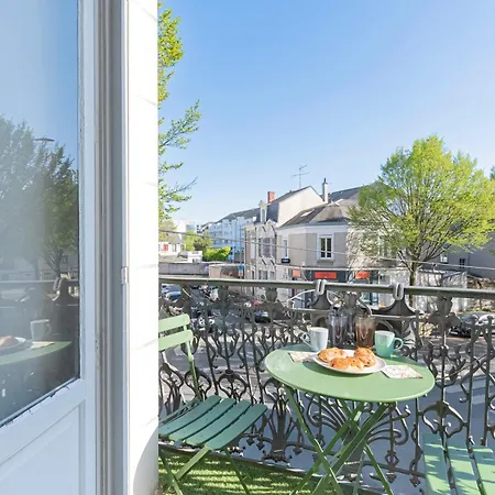 Le Solaris, Free Parking, 10 Min Sncf Station