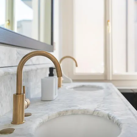 דירה Le Solaris, Free Parking, 10 Min Sncf Station אנז'ה